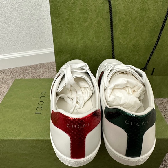 Gucci Men's Ace Sneakers - Picture 3 of 8